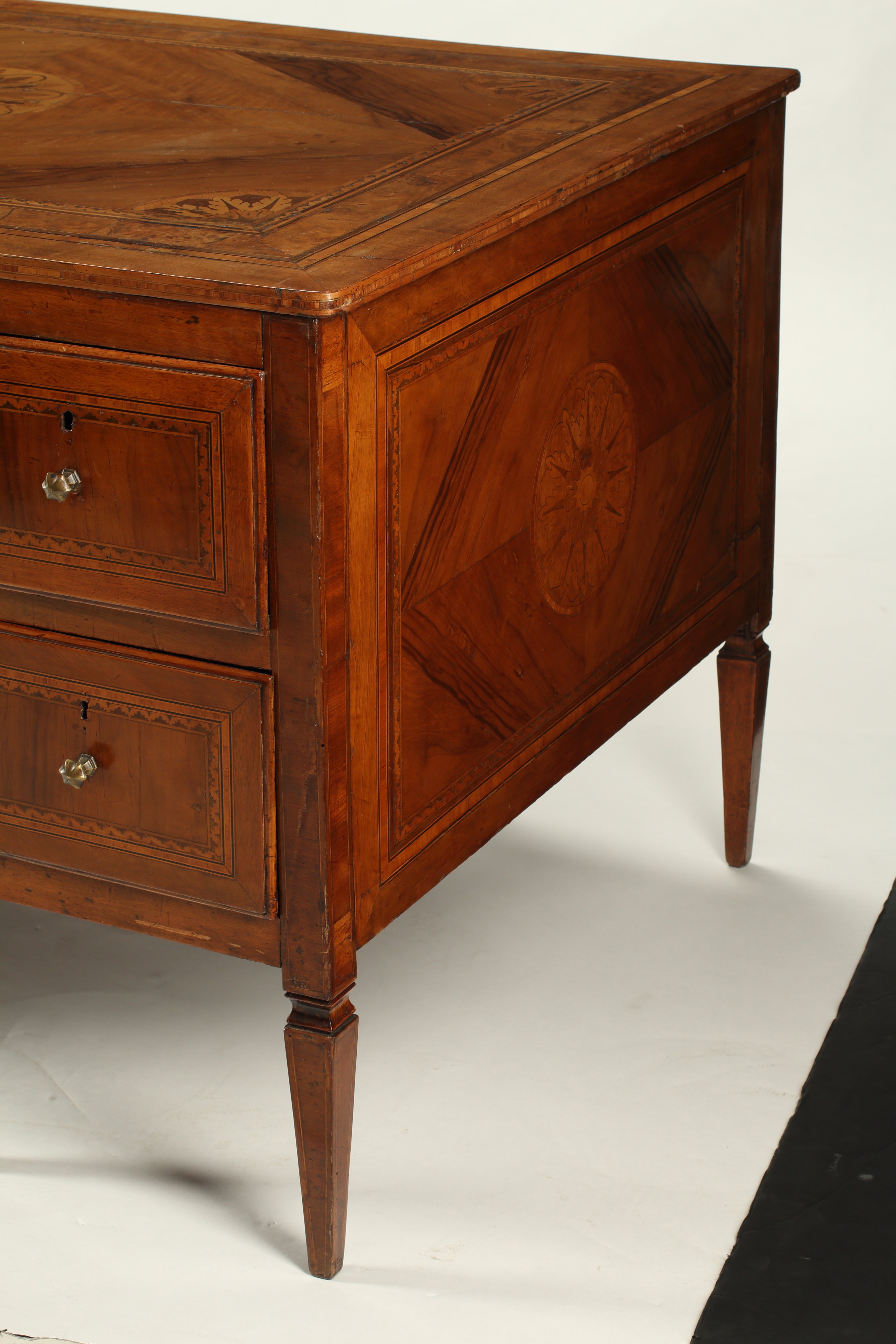 Italian Neoclassical Marquetry Partner Desk, 1800