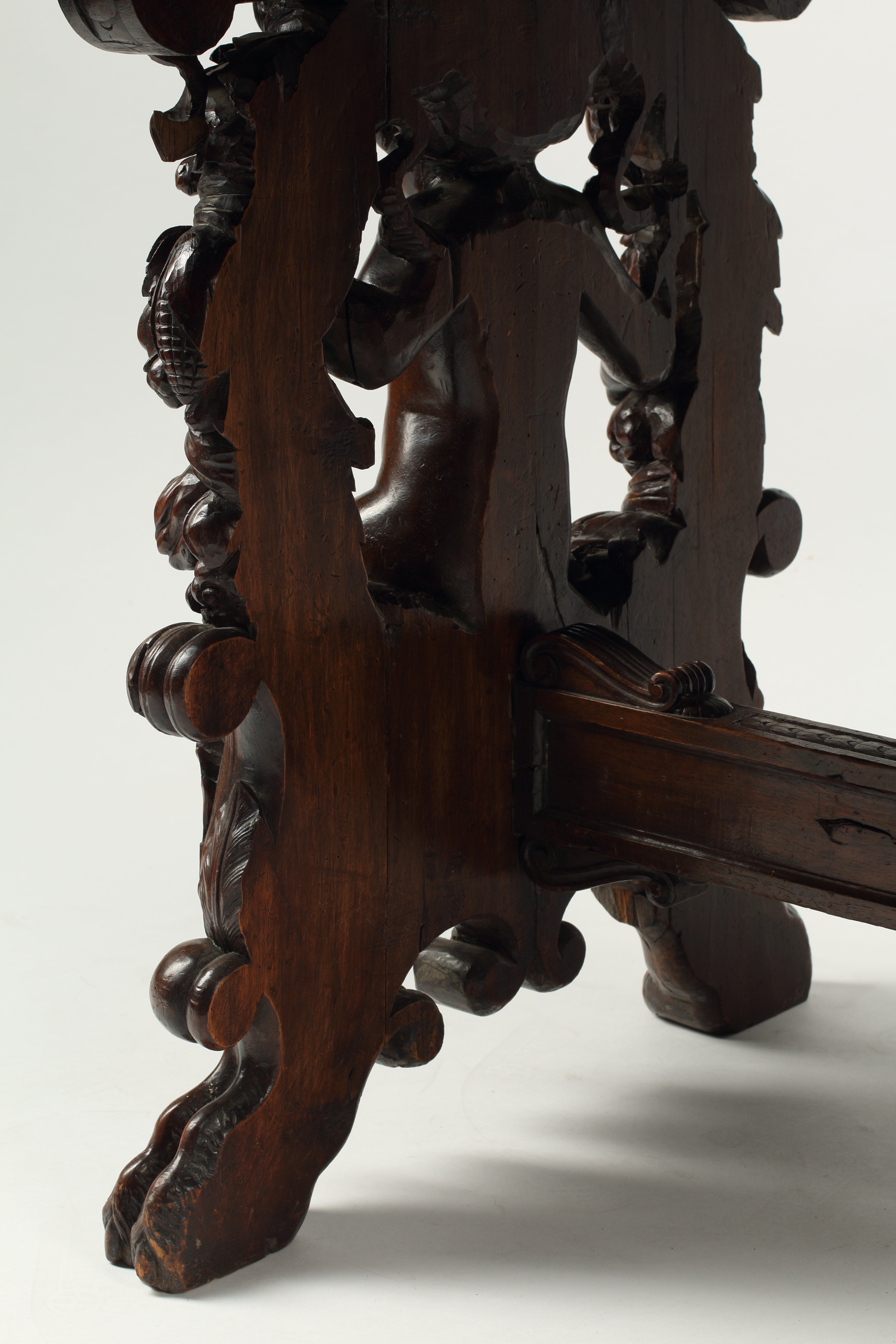 Walnut Spanish Trestle Table, 18th-19th Century